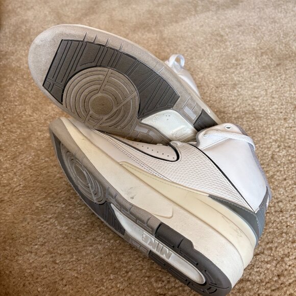 Nike Air Jordan 2 Retro (GS) Boys Size 5.5Y - Picture 3 of 4